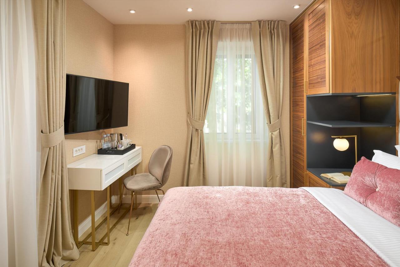 Geremia Luxury Rooms สปลิท ภายนอก รูปภาพ